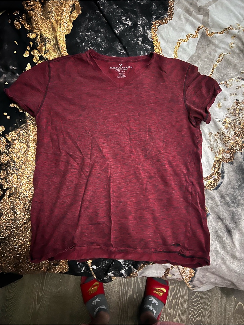 American Eagle Outfitters Women's Maroon Short Sleeve Tee